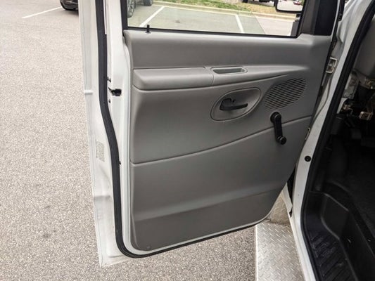 2008 Ford Econoline Commercial Cutaway Base in Apex, NC, NC - Crossroads Cars
