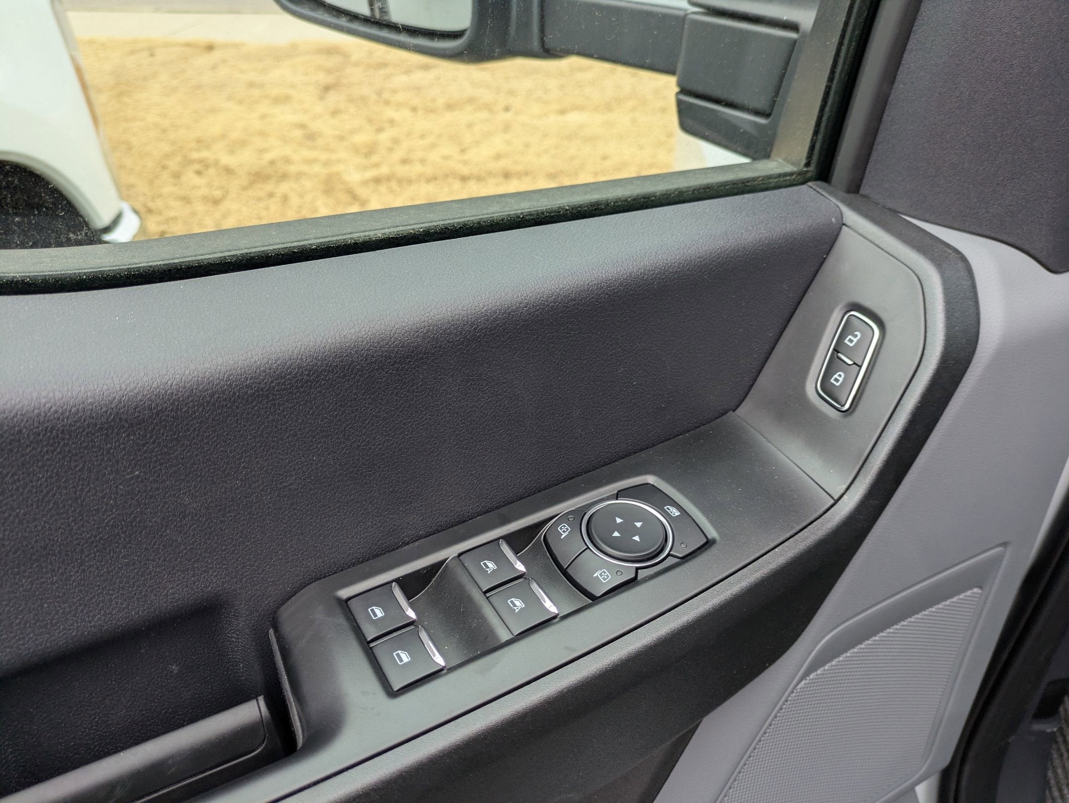 2026 Ford Super Duty F-350 DRW XL