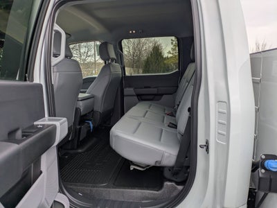 2026 Ford Super Duty F-350 DRW XL