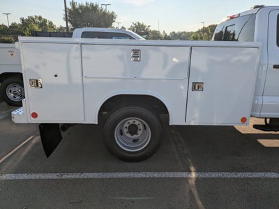 2026 Ford Super Duty F-350 DRW XL