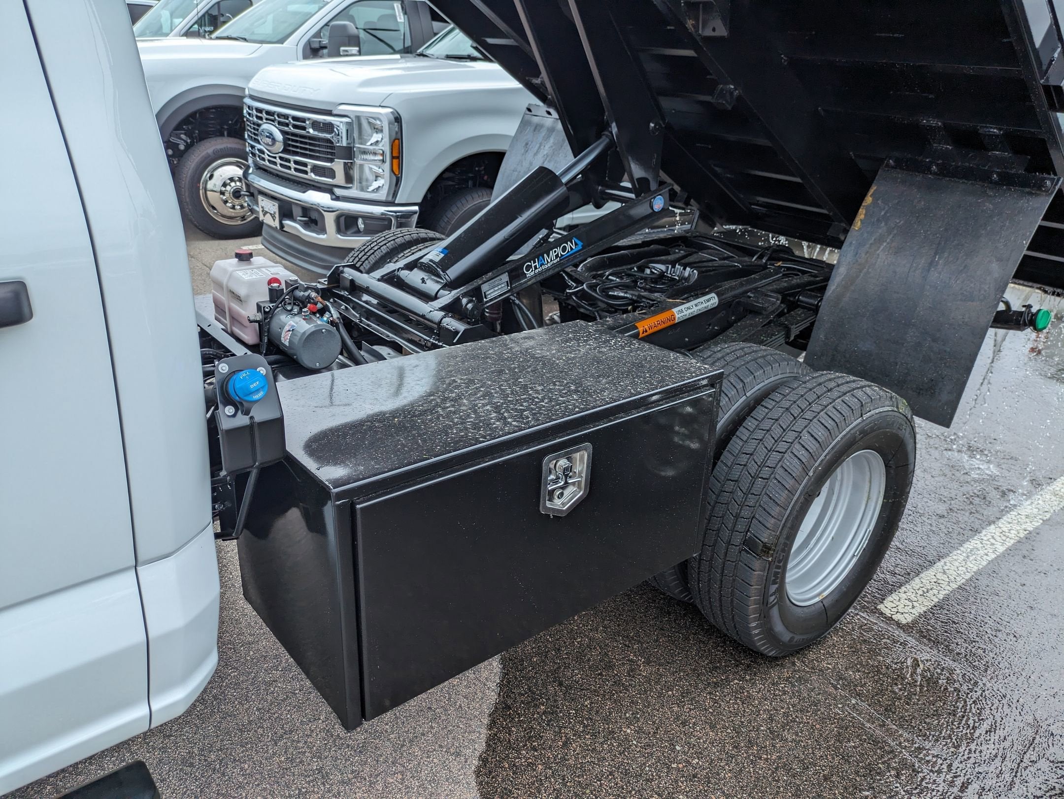 2025 Ford Super Duty F-350 DRW XL