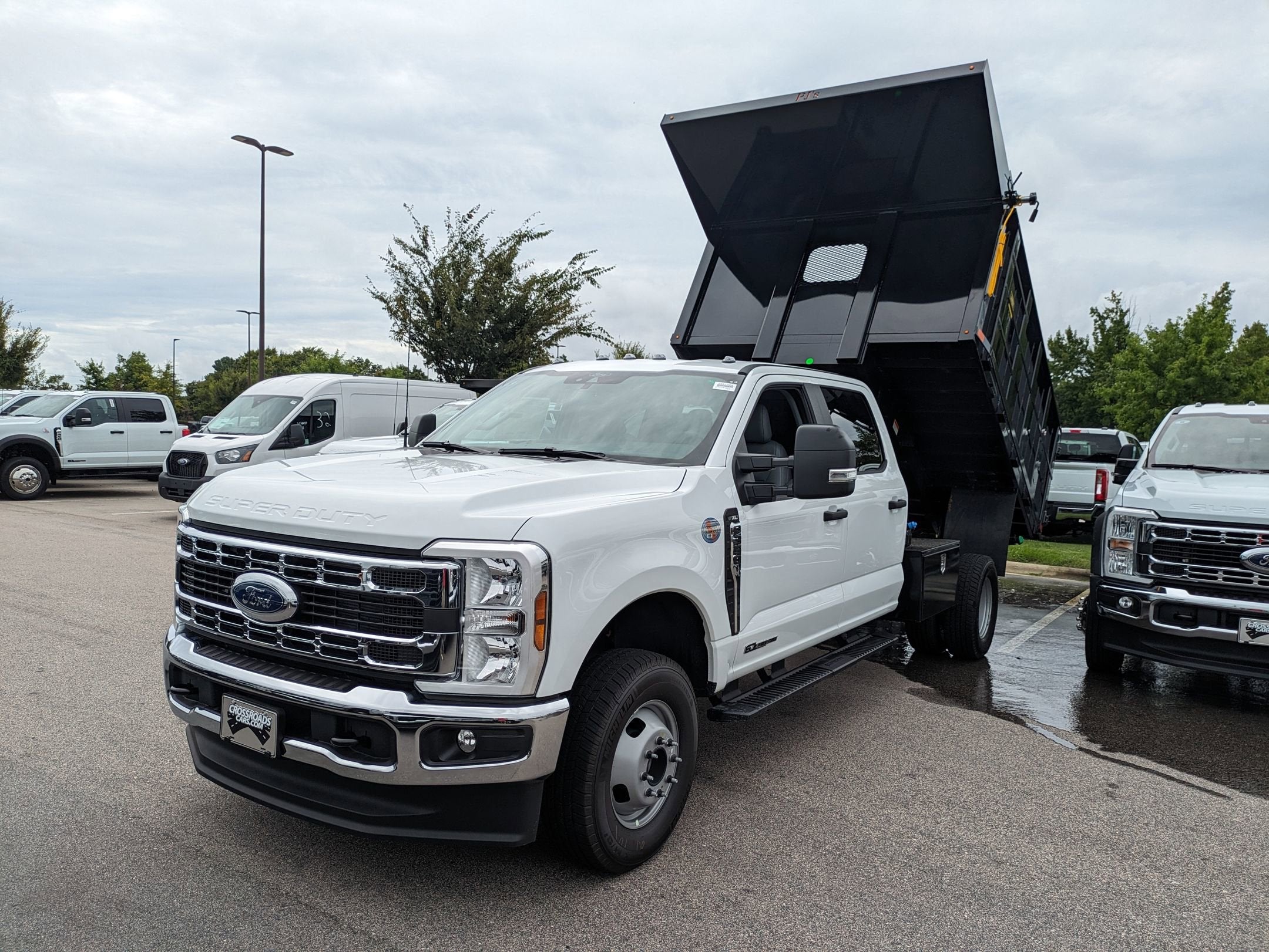 2025 Ford Super Duty F-350 DRW XL