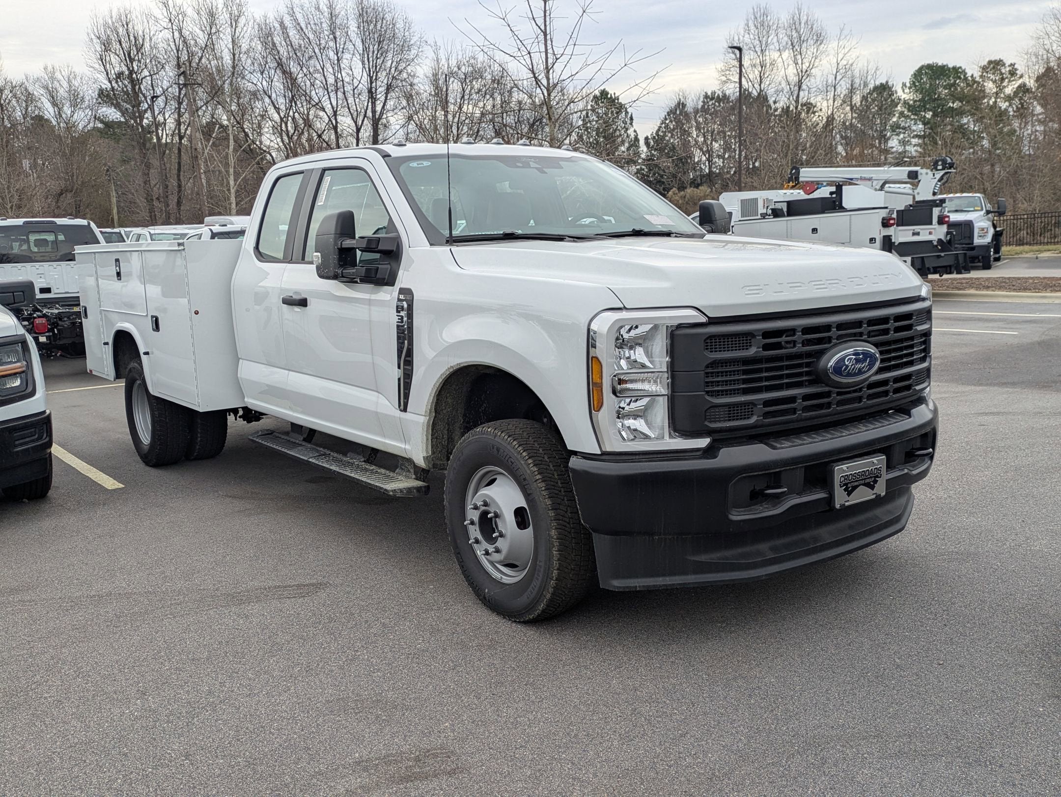 2025 Ford Super Duty F-350 DRW XL