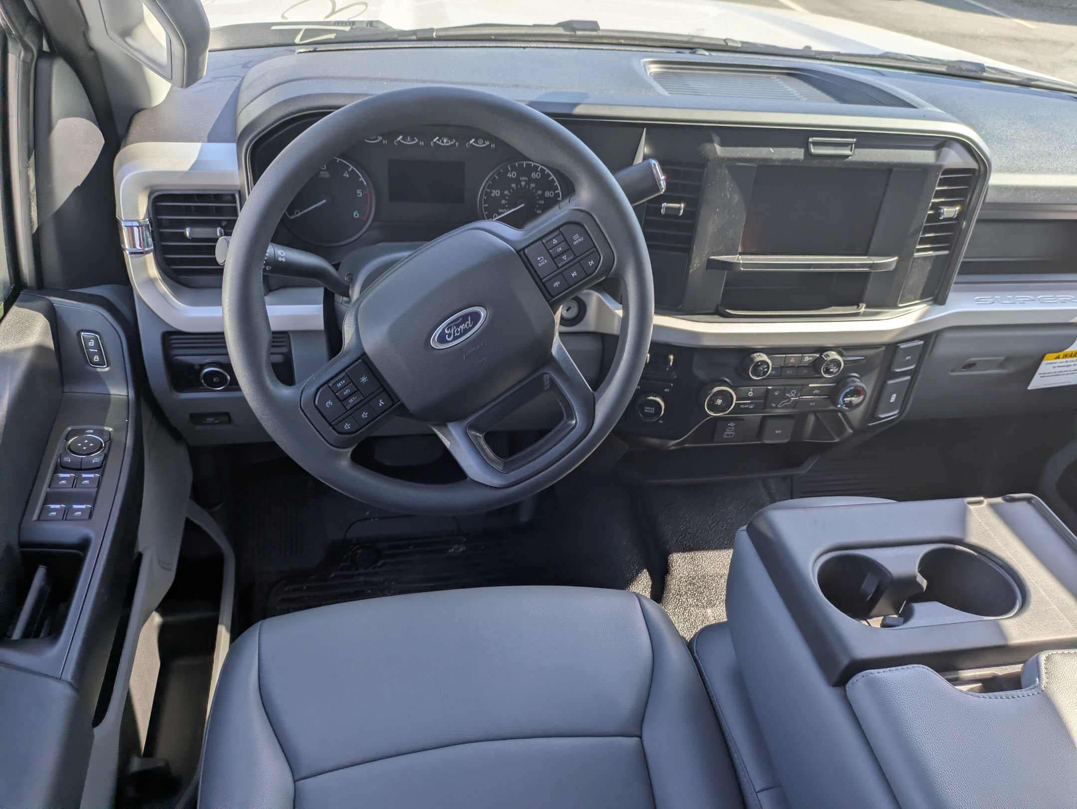2026 Ford Super Duty F-350 DRW XL