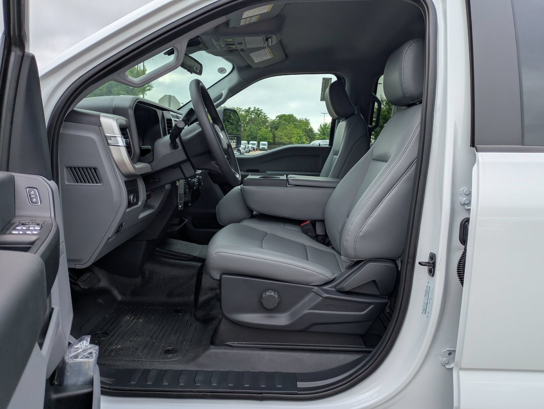 2026 Ford Super Duty F-450 DRW XL