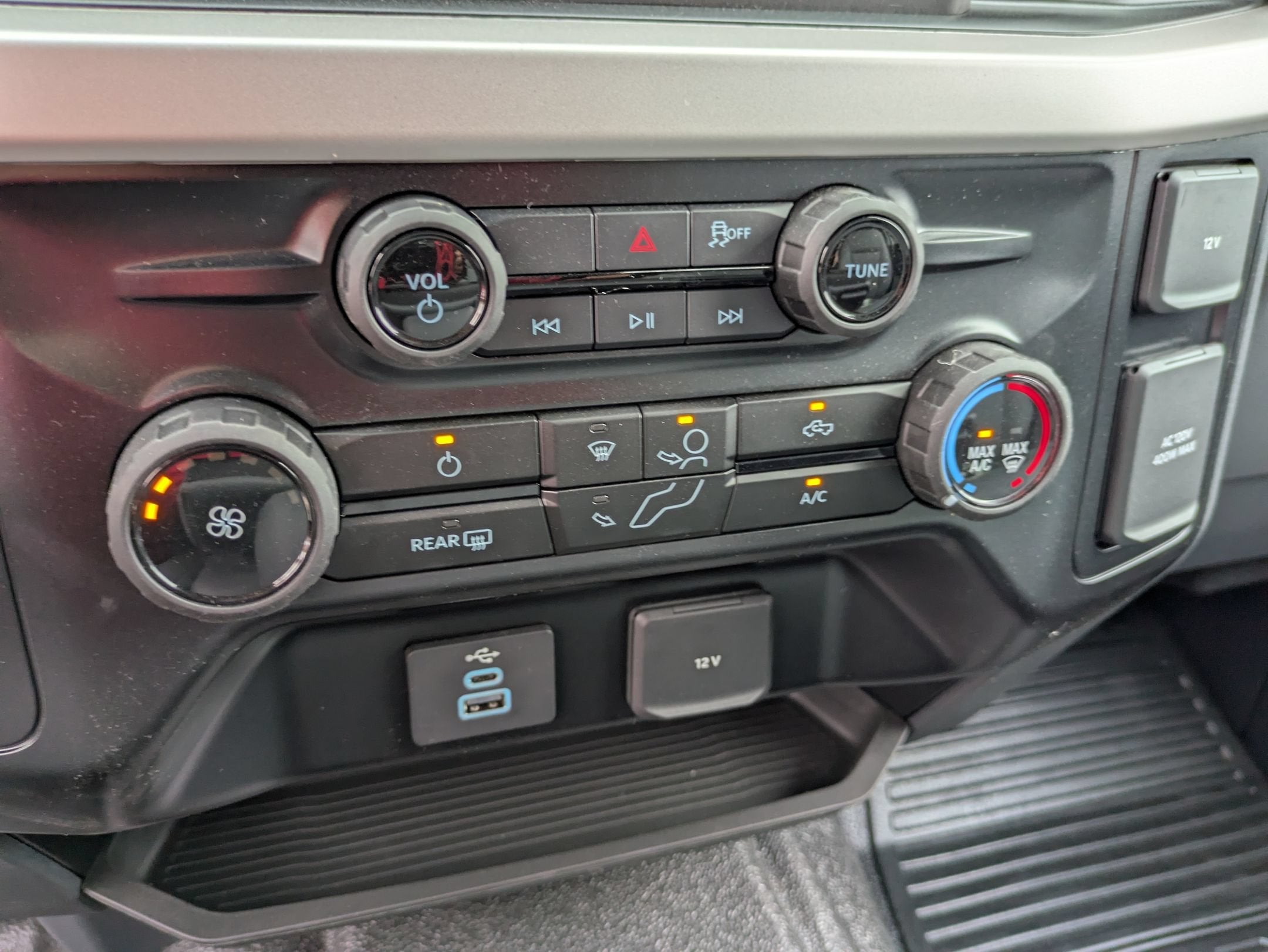 2026 Ford Super Duty F-450 DRW XL