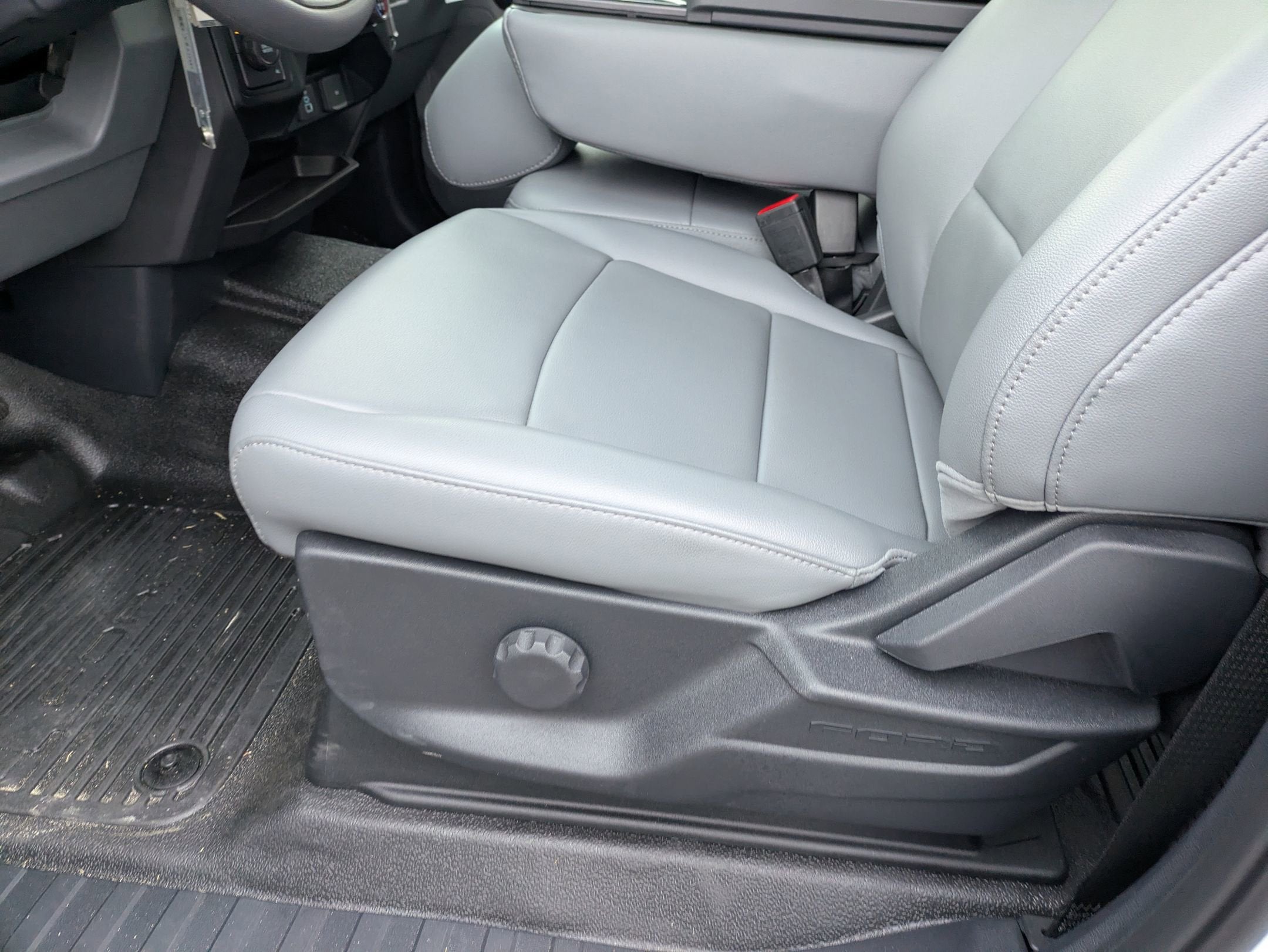 2025 Ford Super Duty F-450 DRW XL