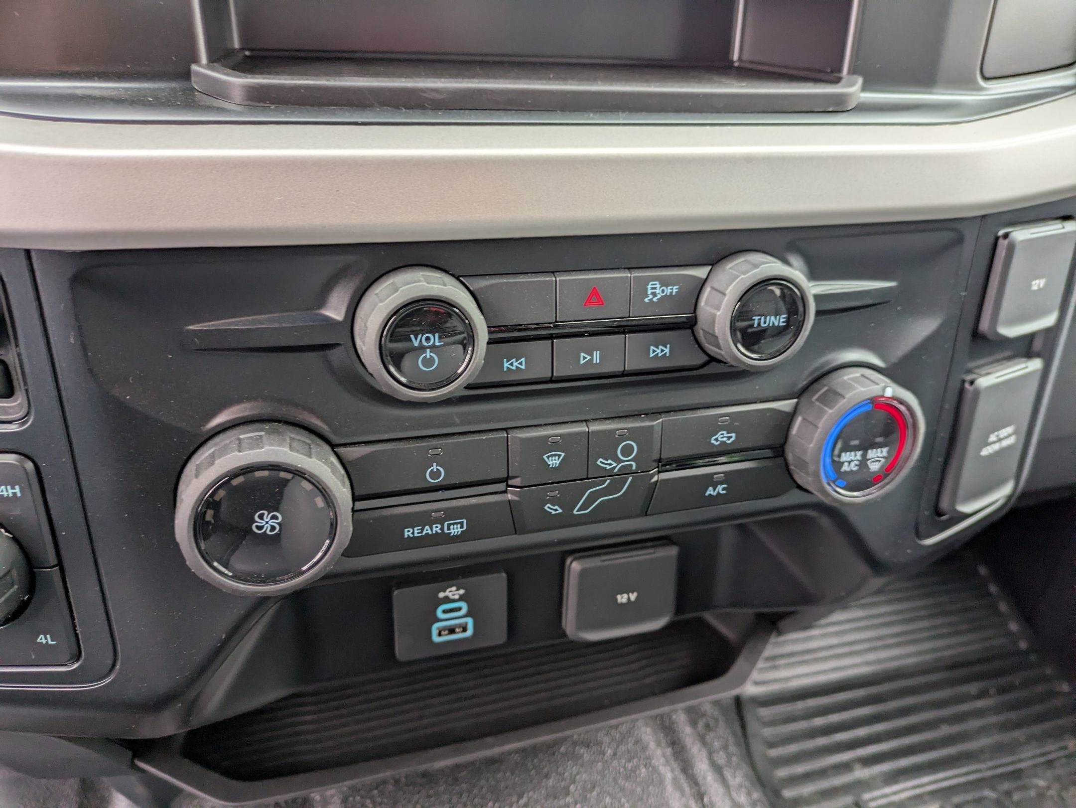 2025 Ford Super Duty F-450 DRW XL