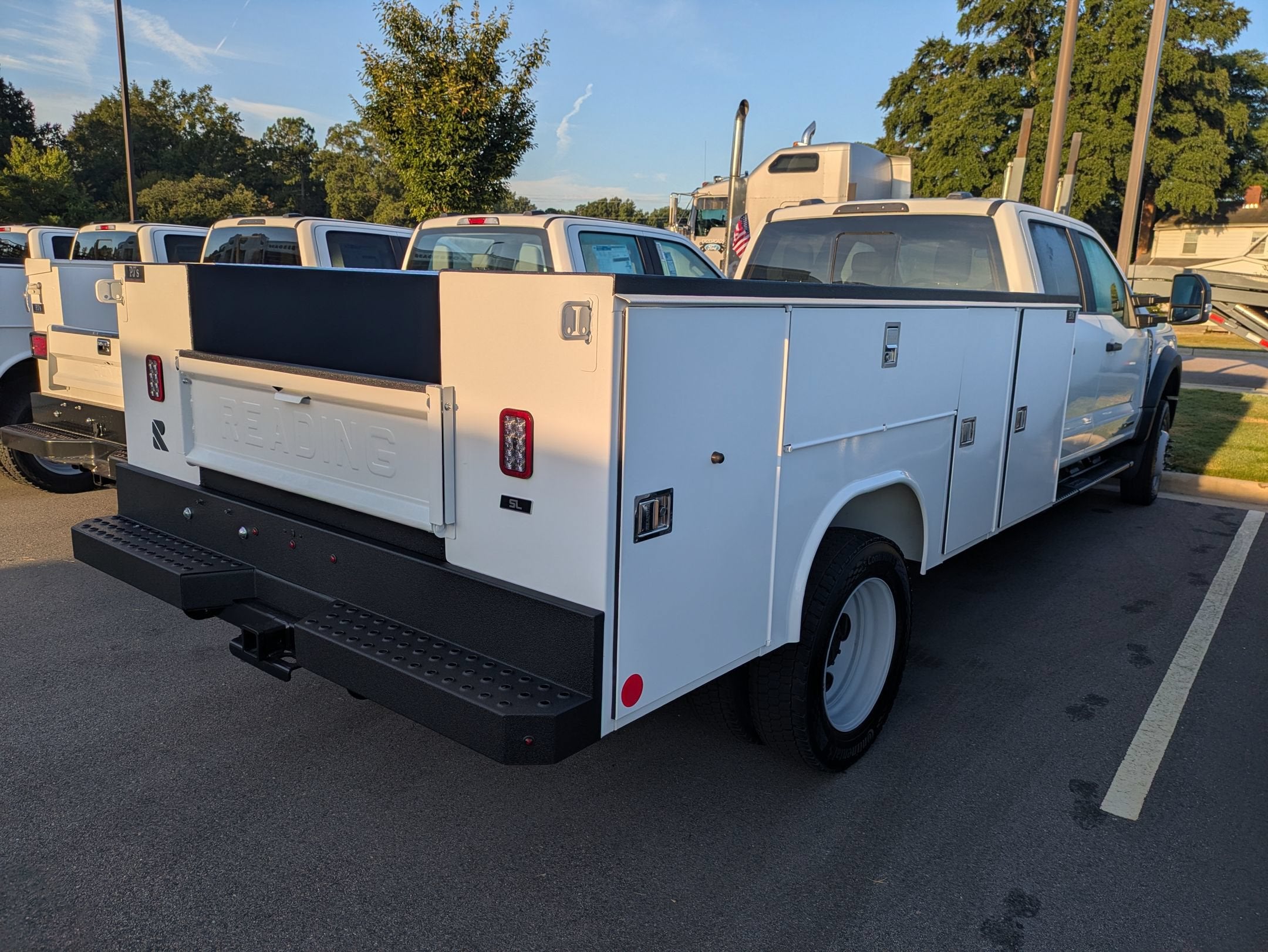 2026 Ford Super Duty F-450 DRW XL