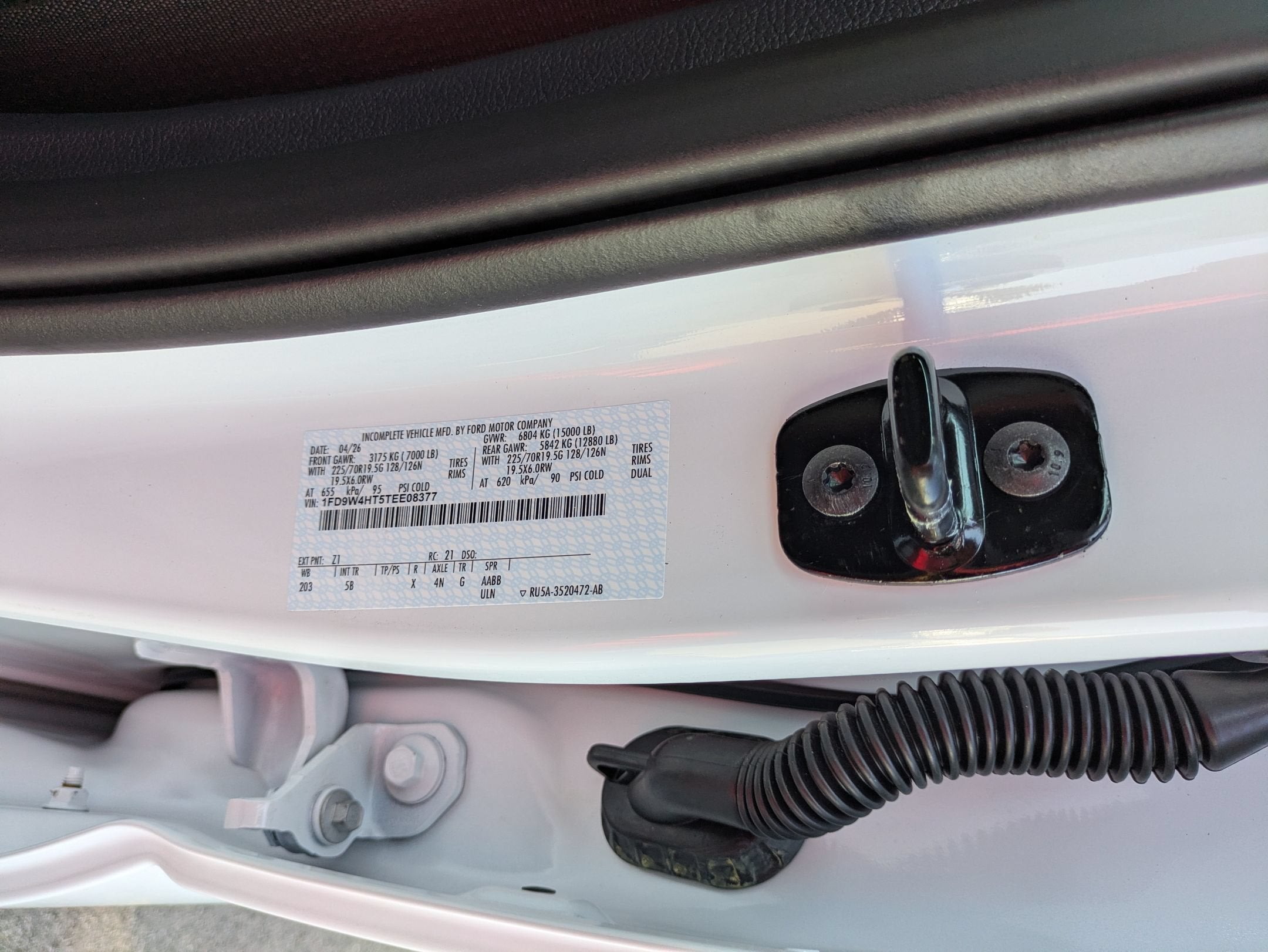 2026 Ford Super Duty F-450 DRW LARIAT