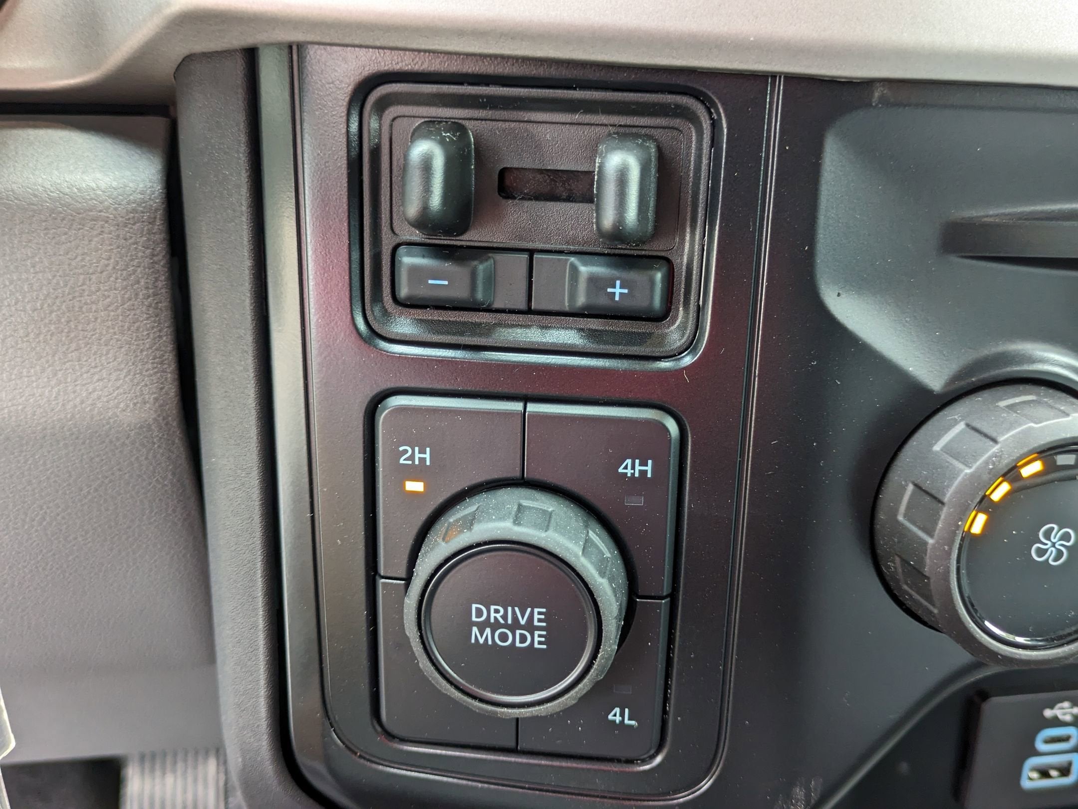 2025 Ford Super Duty F-450 DRW XL