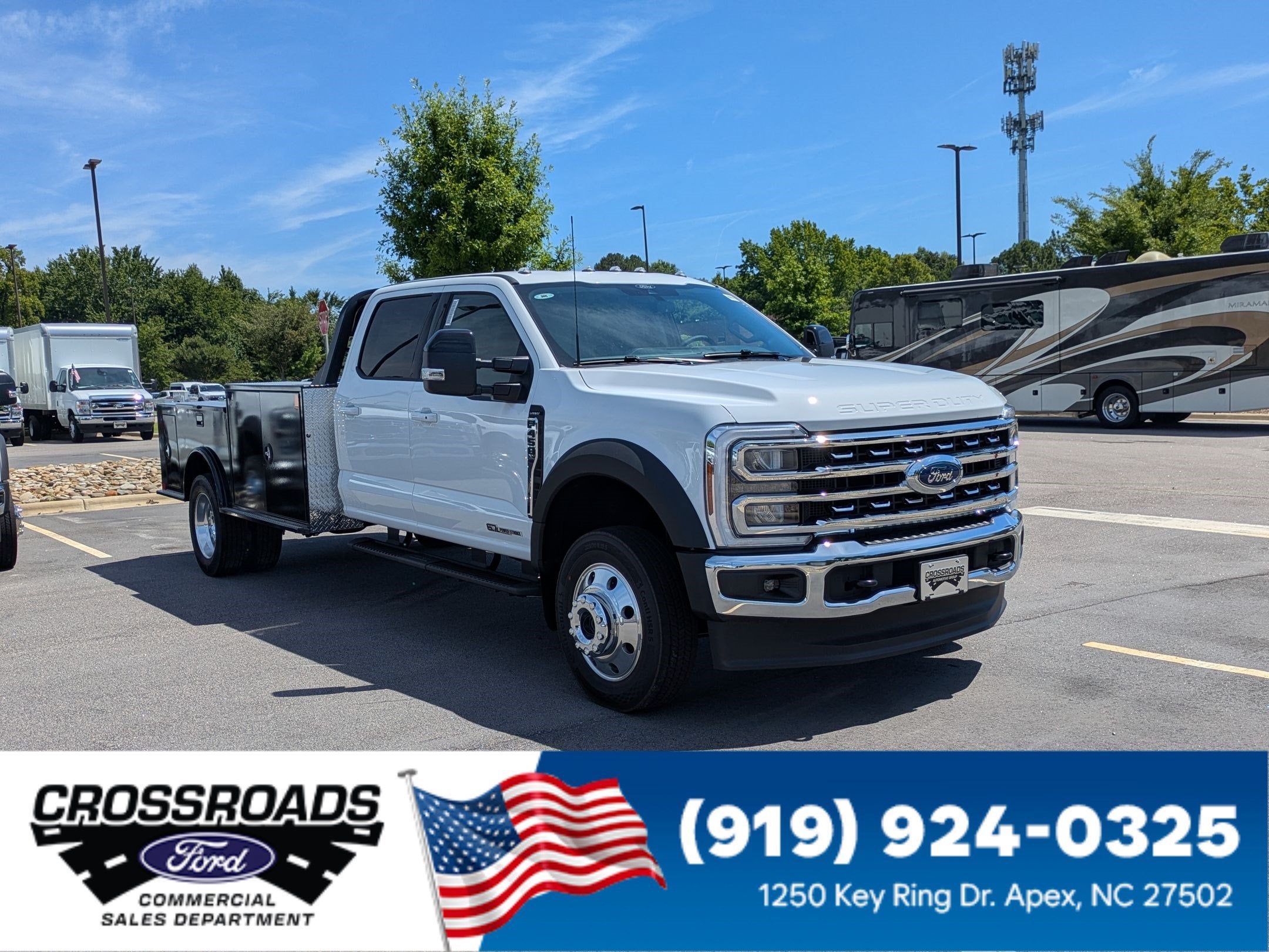2026 Ford Super Duty F-450 DRW LARIAT