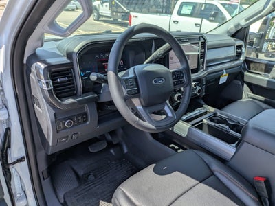 2026 Ford Super Duty F-450 DRW LARIAT