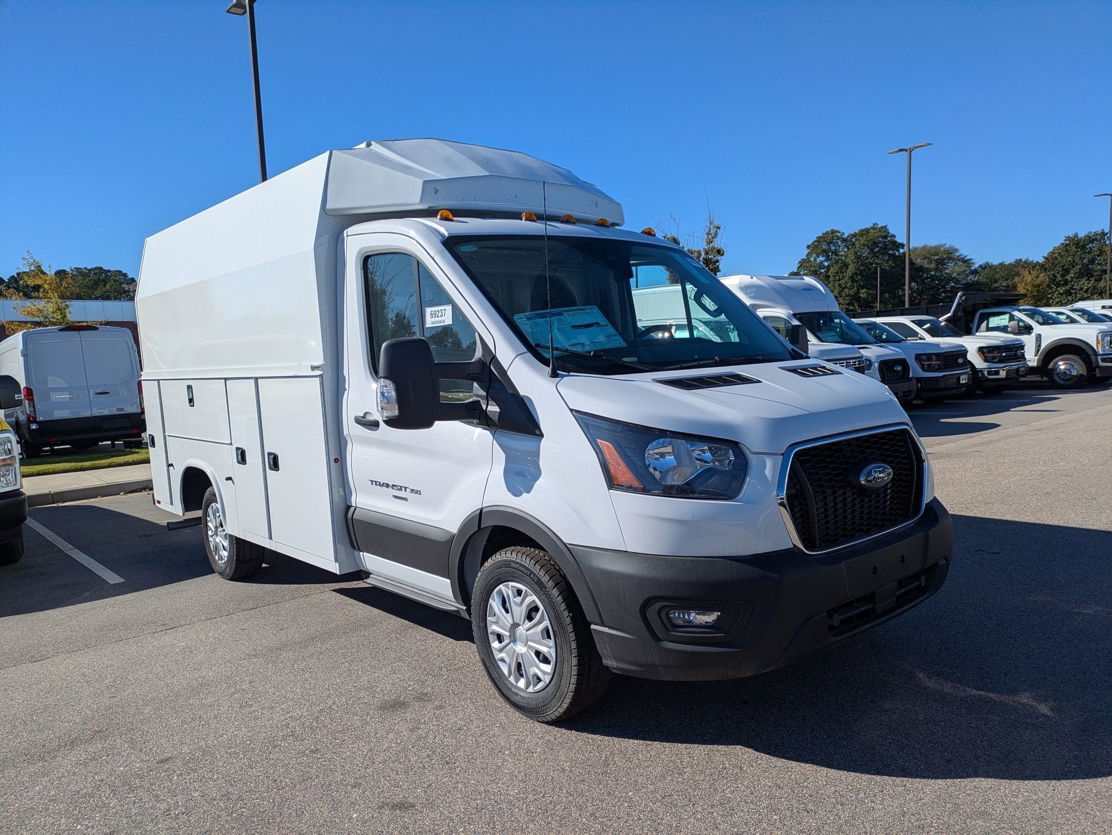 2025 Ford Transit Cutaway Base