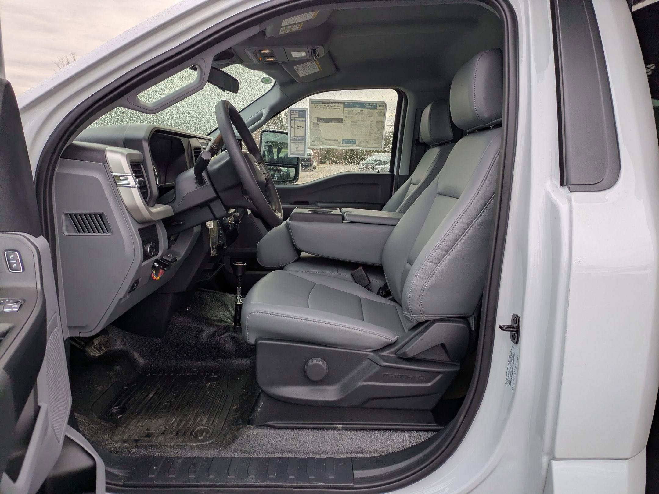 2026 Ford Super Duty F-550 DRW XL