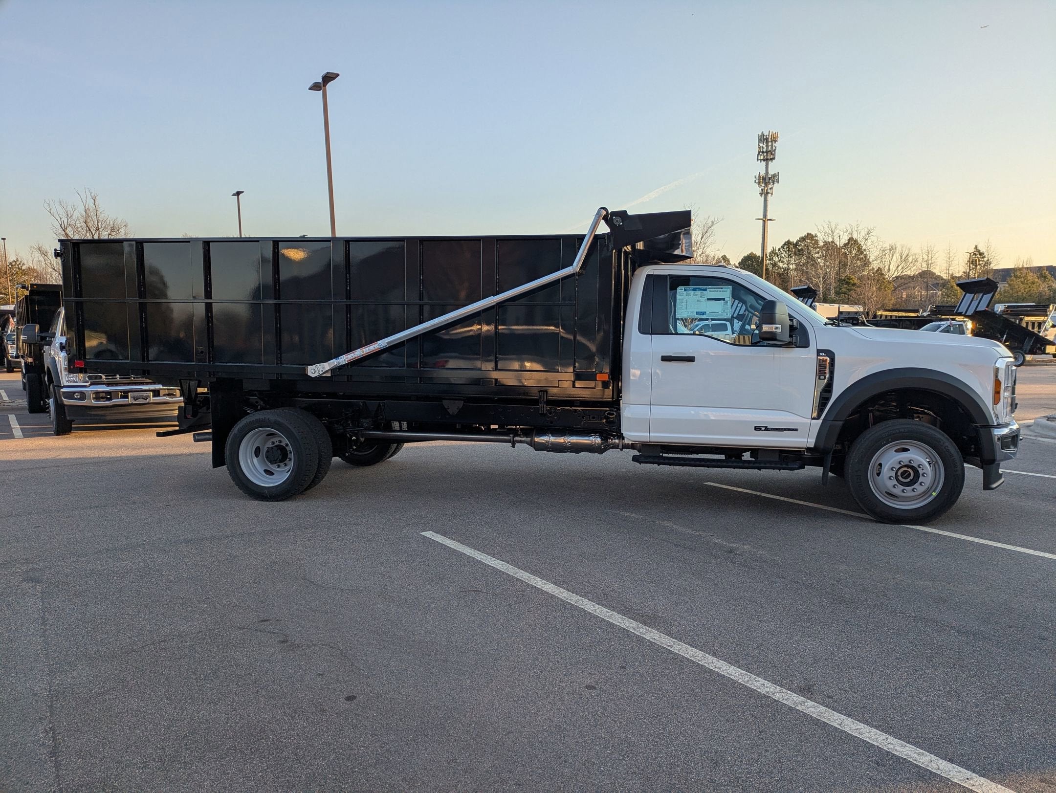 2026 Ford Super Duty F-550 DRW XL