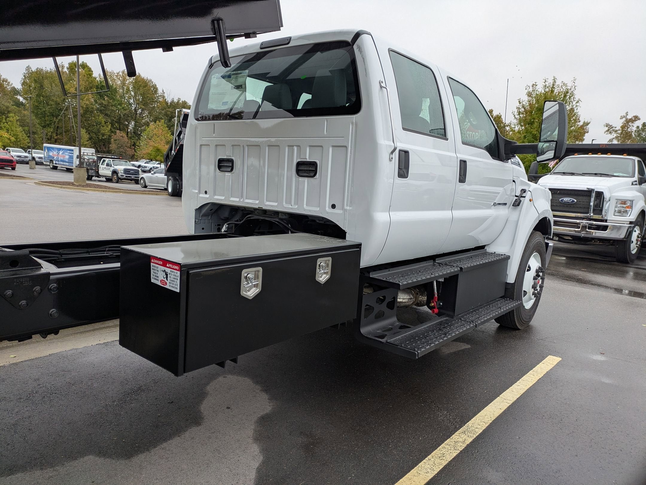 2026 Ford F-750SD Base