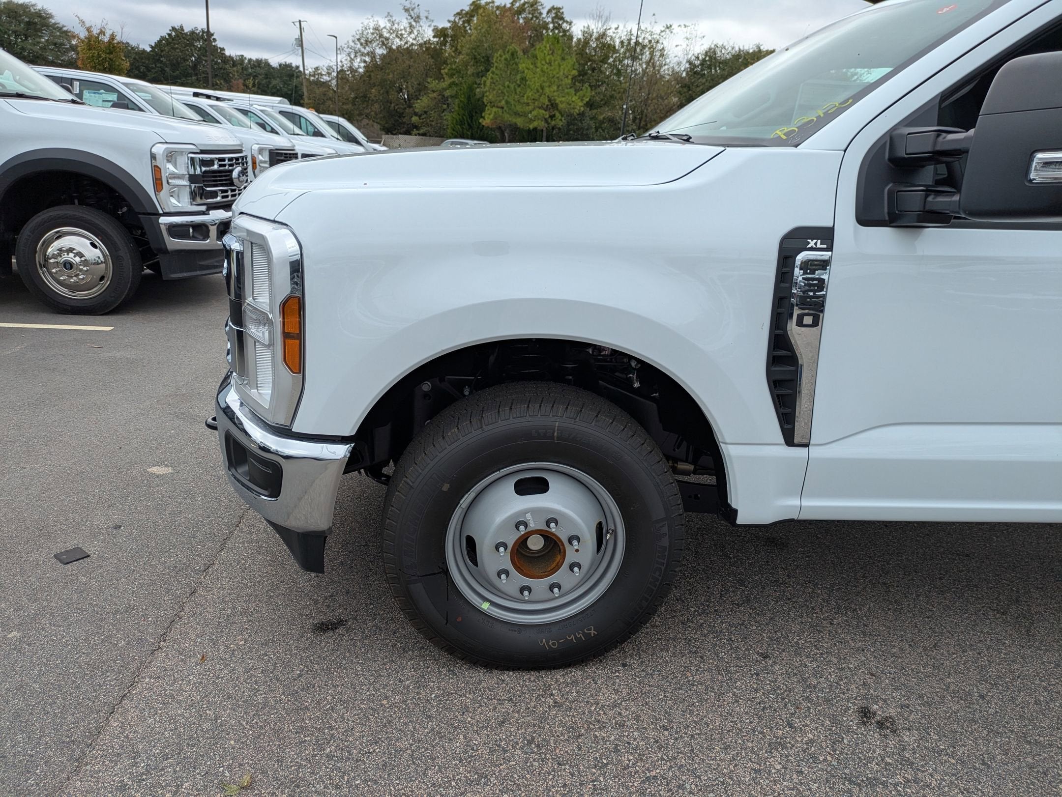 2026 Ford Super Duty F-350 DRW XL