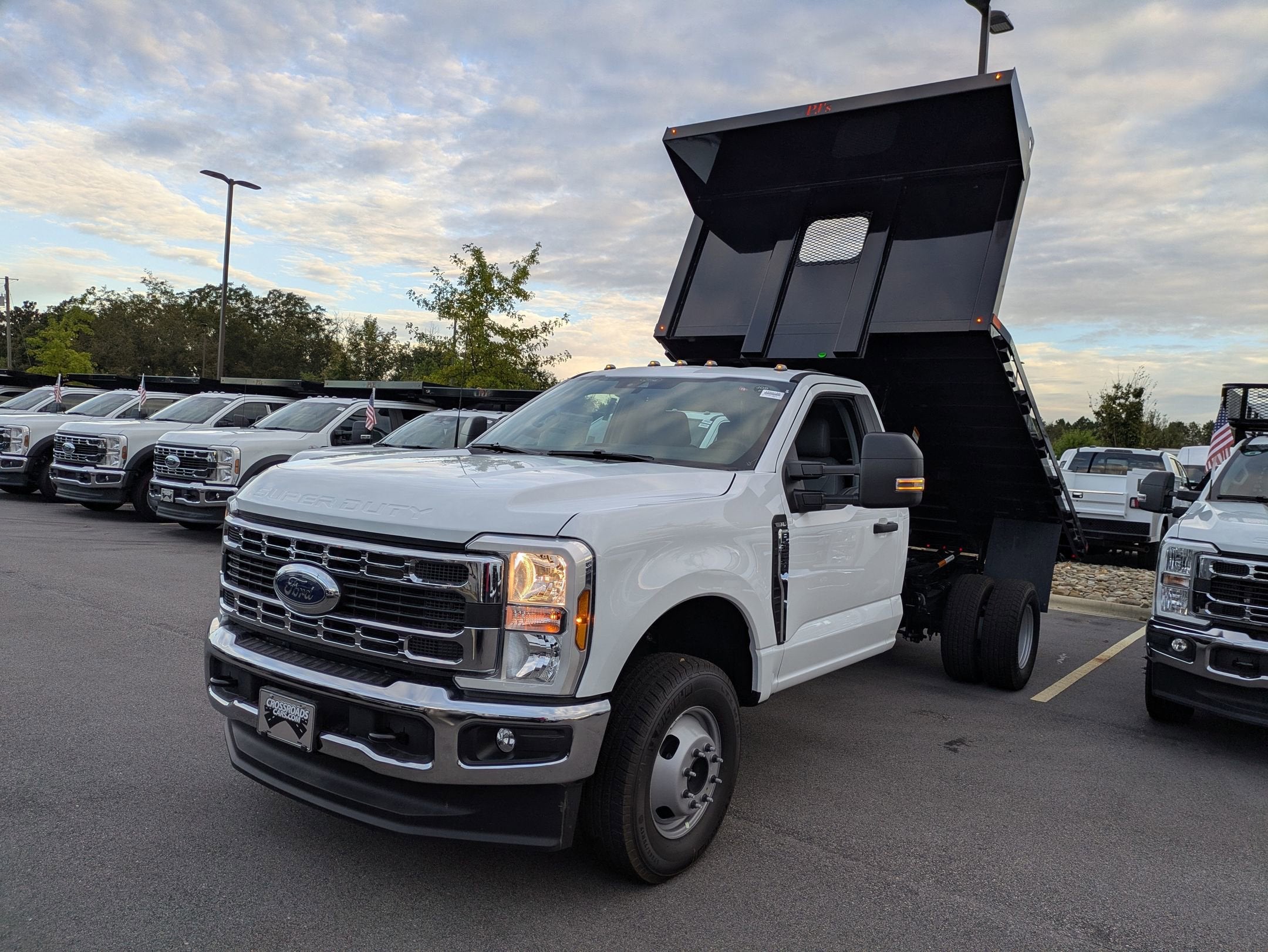 2026 Ford Super Duty F-350 DRW XL