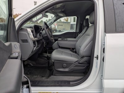 2025 Ford Super Duty F-550 DRW XL