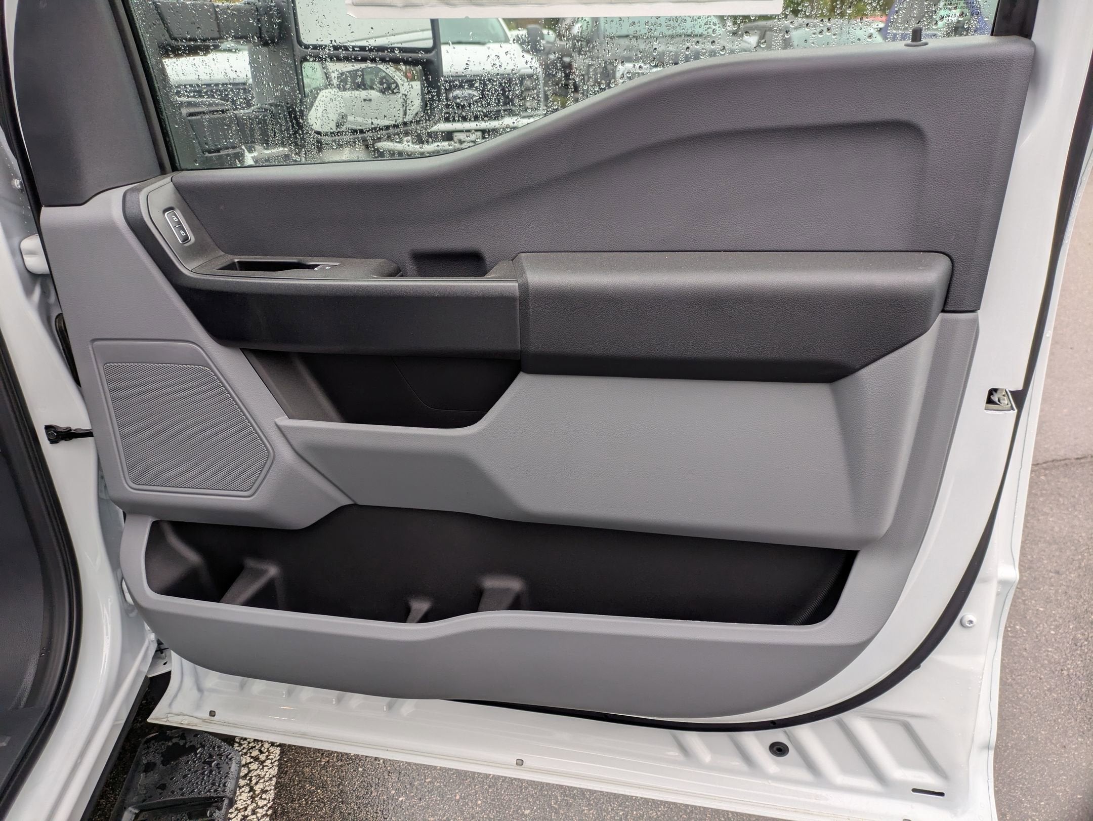 2025 Ford Super Duty F-550 DRW XL