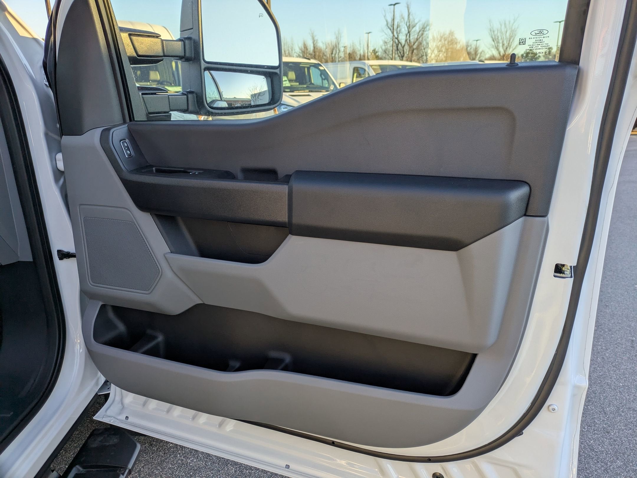 2026 Ford Super Duty F-550 DRW XL