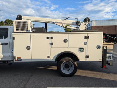 2026 Ford Super Duty F-550 DRW XL