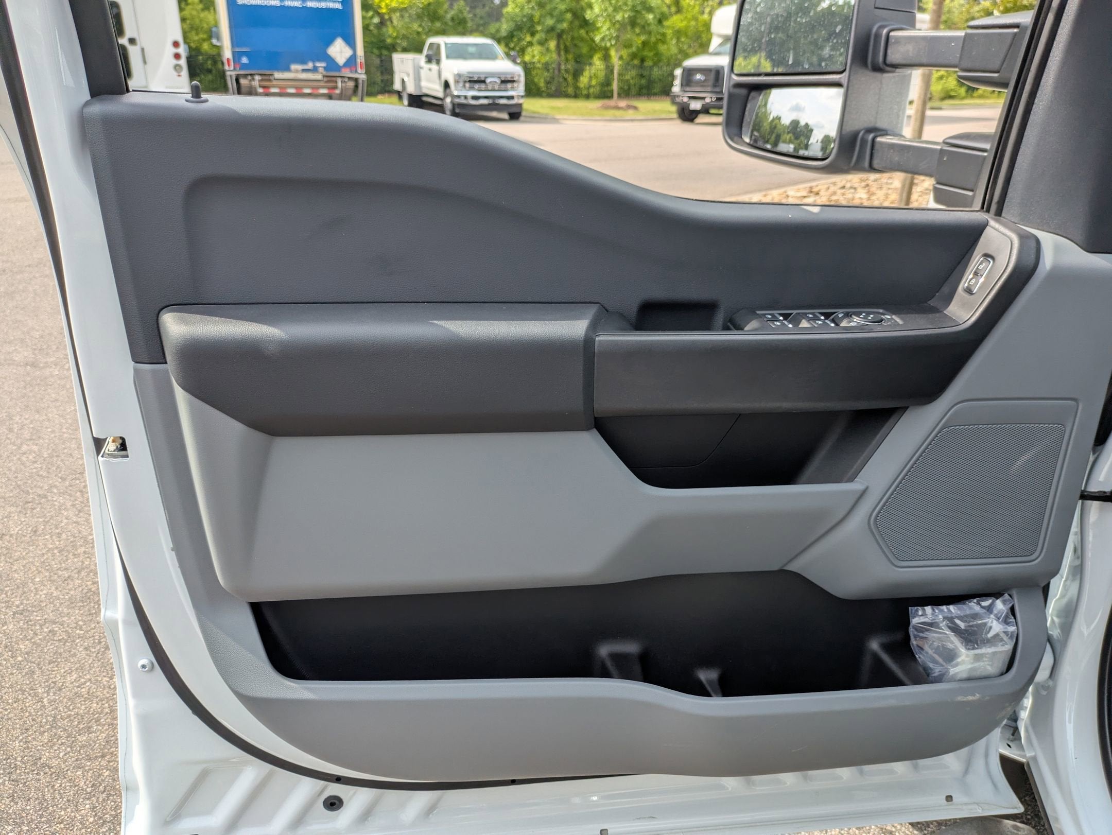 2026 Ford Super Duty F-550 DRW XL