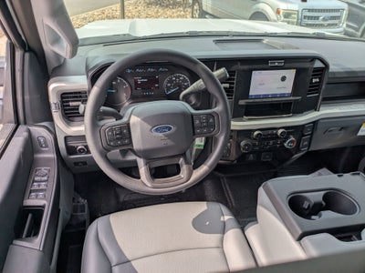 2026 Ford Super Duty F-550 DRW XL