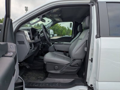 2026 Ford Super Duty F-550 DRW XL
