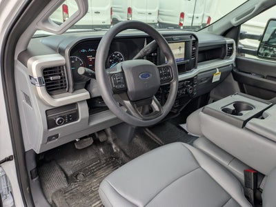 2026 Ford Super Duty F-550 DRW XL