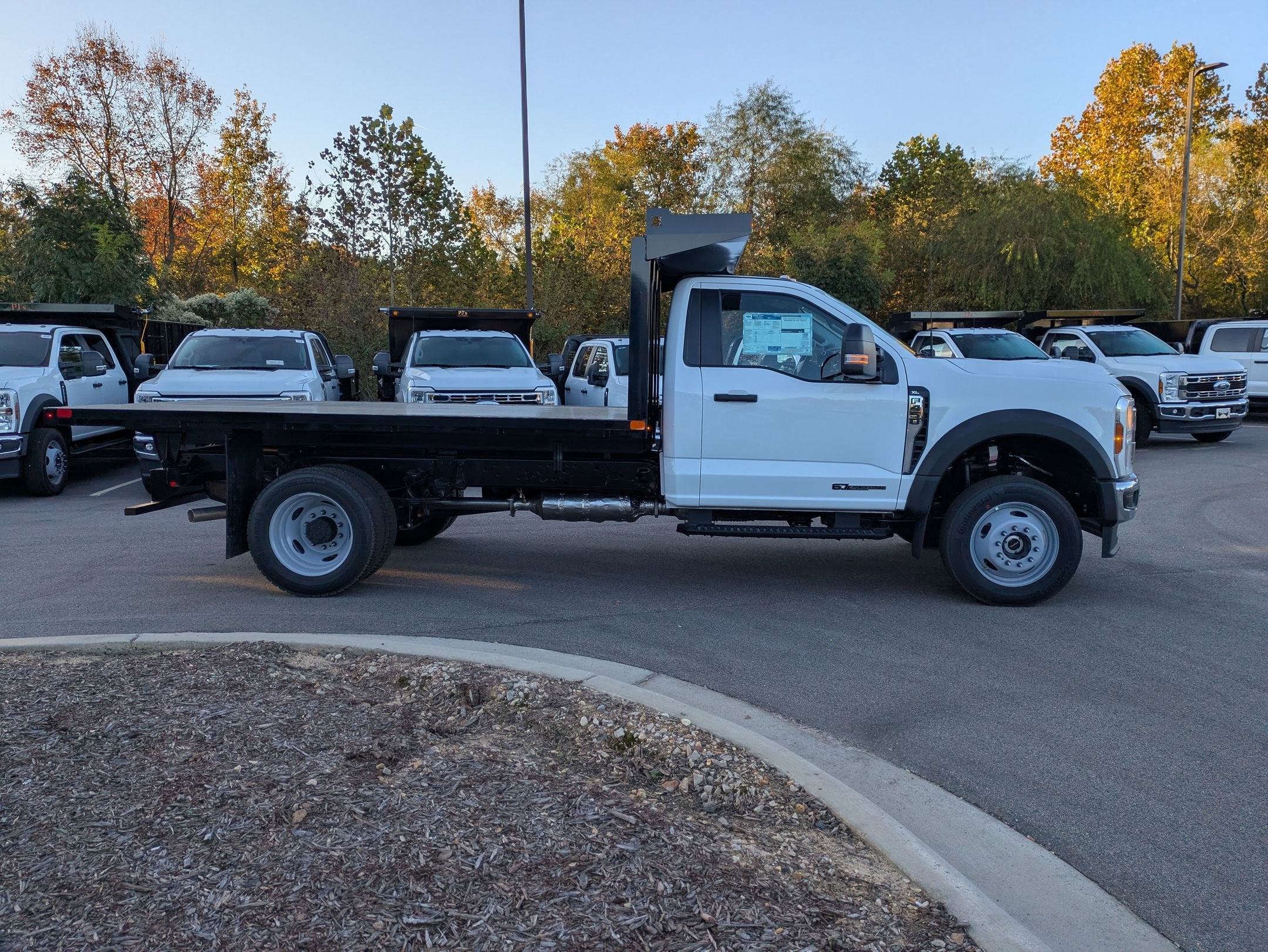 2026 Ford Super Duty F-450 DRW XL