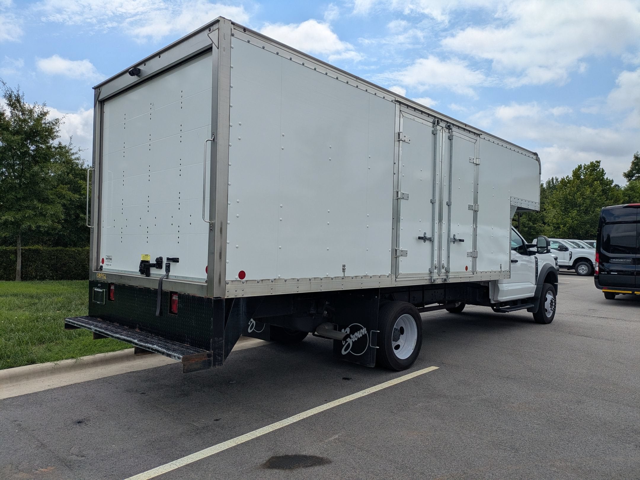 2024 Ford Super Duty F-550 DRW XL