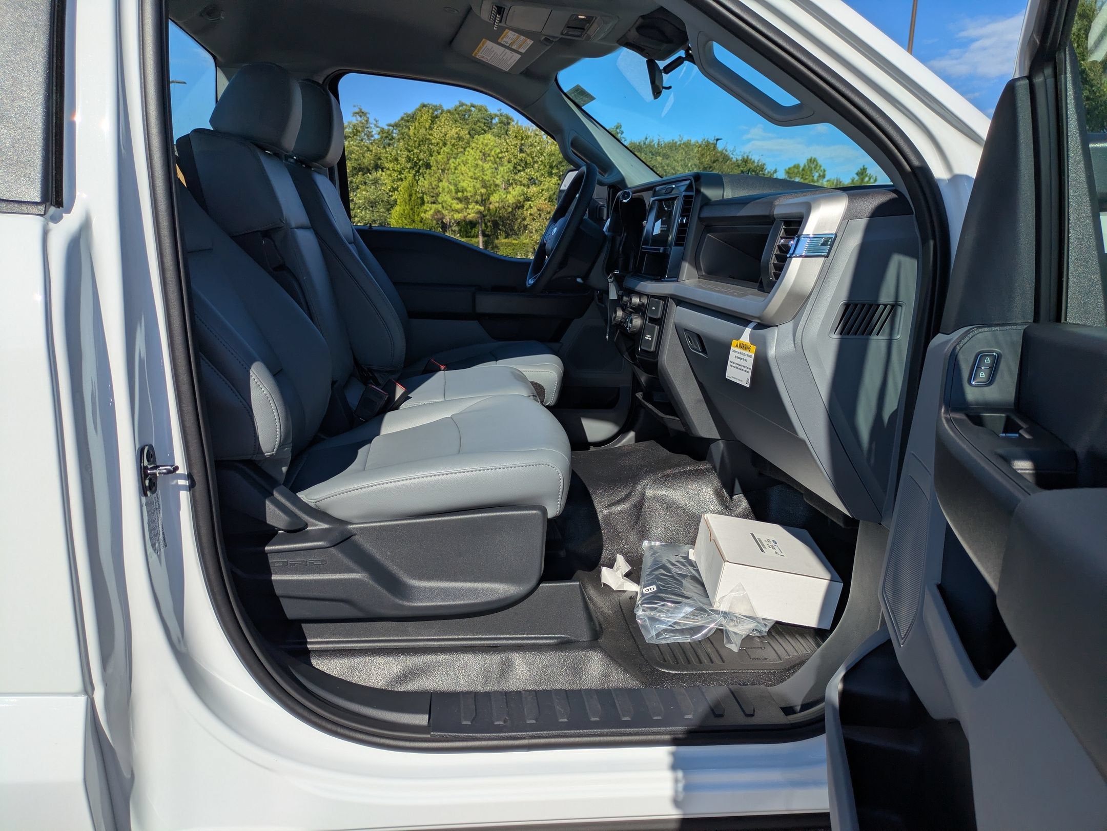 2026 Ford Super Duty F-550 DRW XL