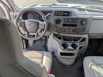 2021 Ford E-Series Cutaway Base