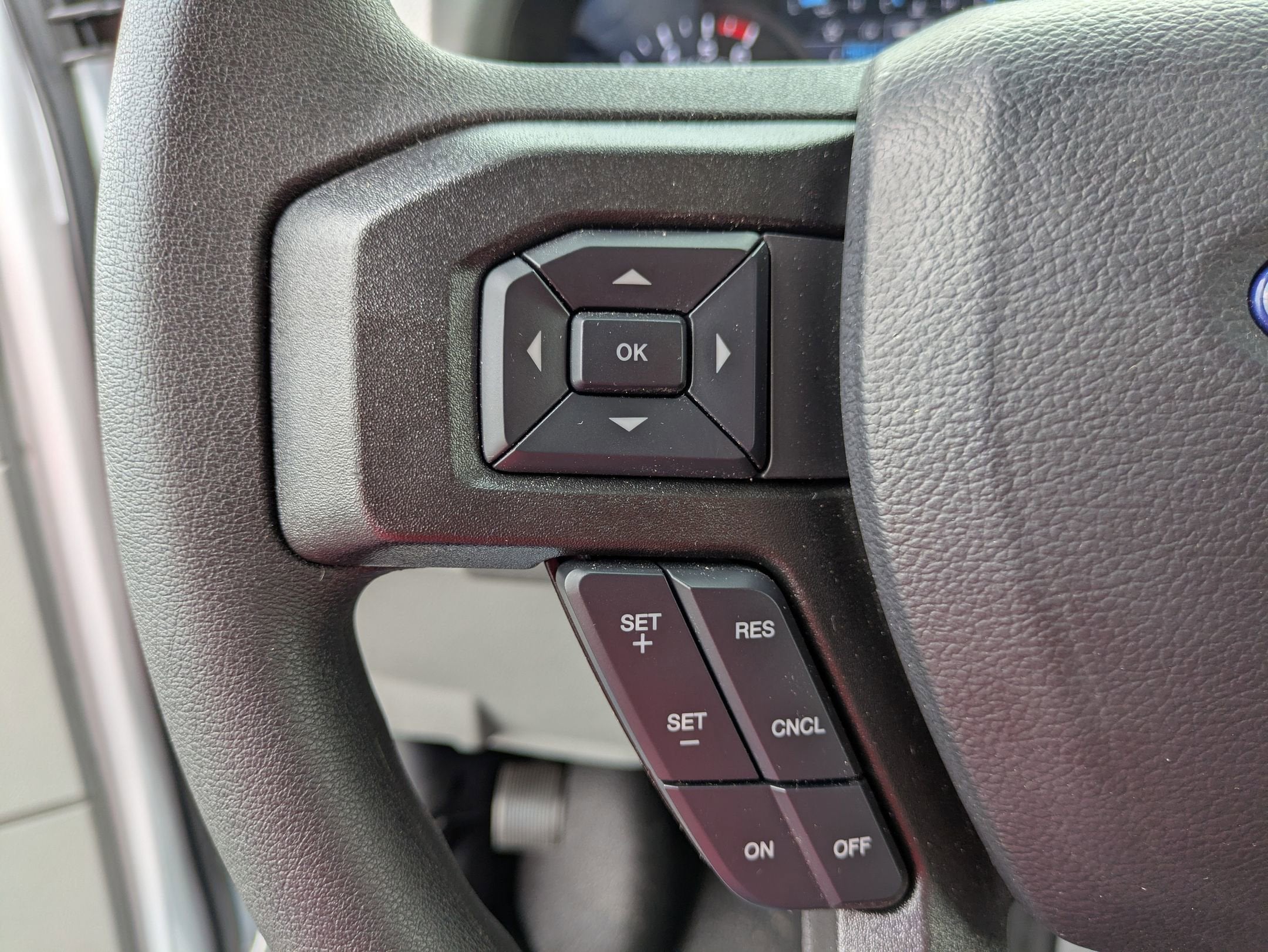 2026 Ford E-Series Cutaway E-350 DRW 176" WB