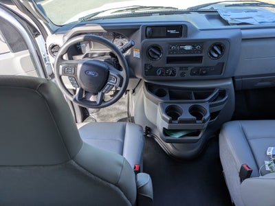 2027 Ford E-Series Cutaway Base