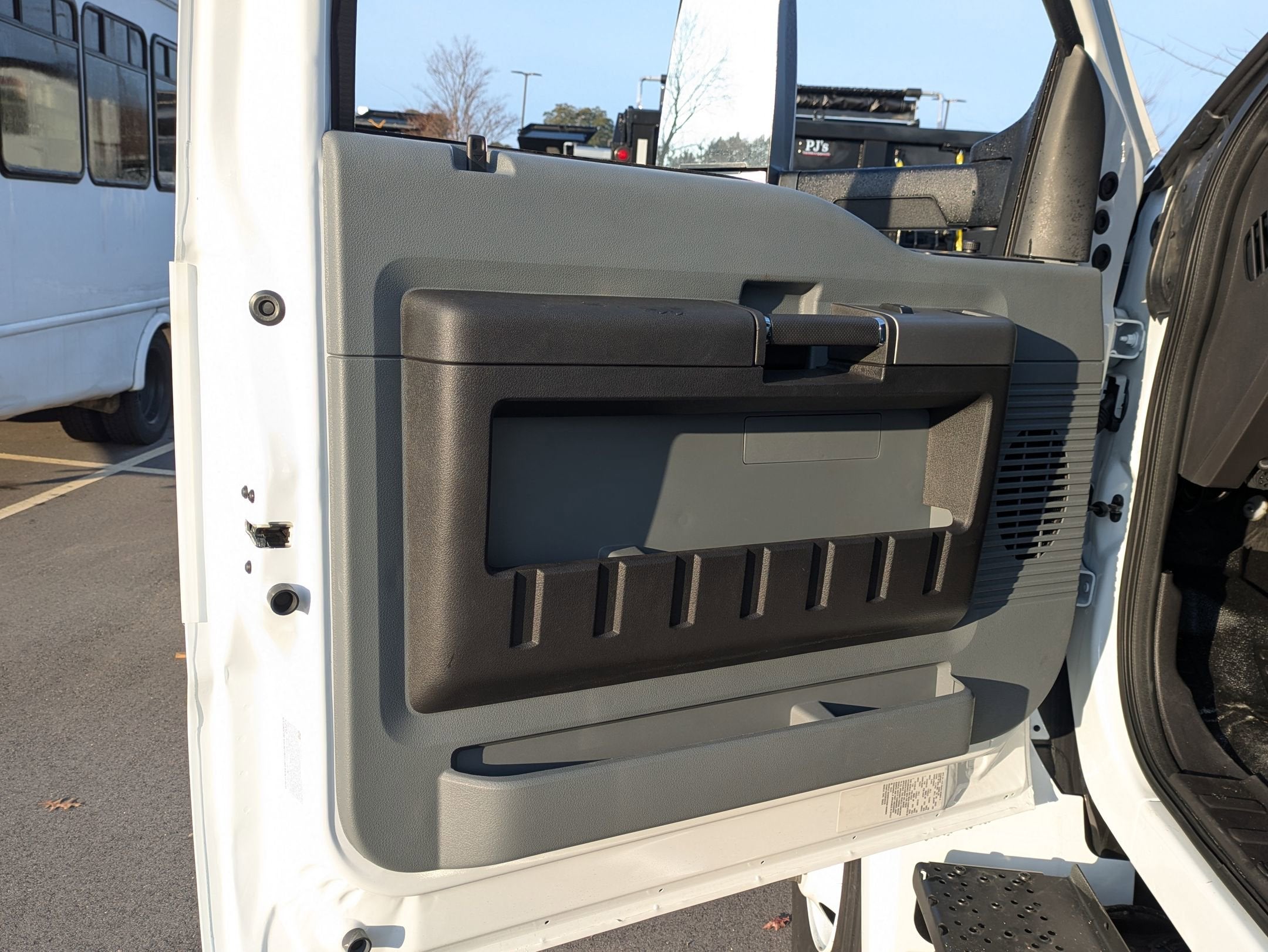 2026 Ford F-750SD Base