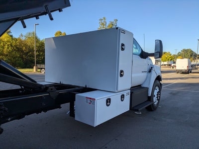 2026 Ford F-750SD Base