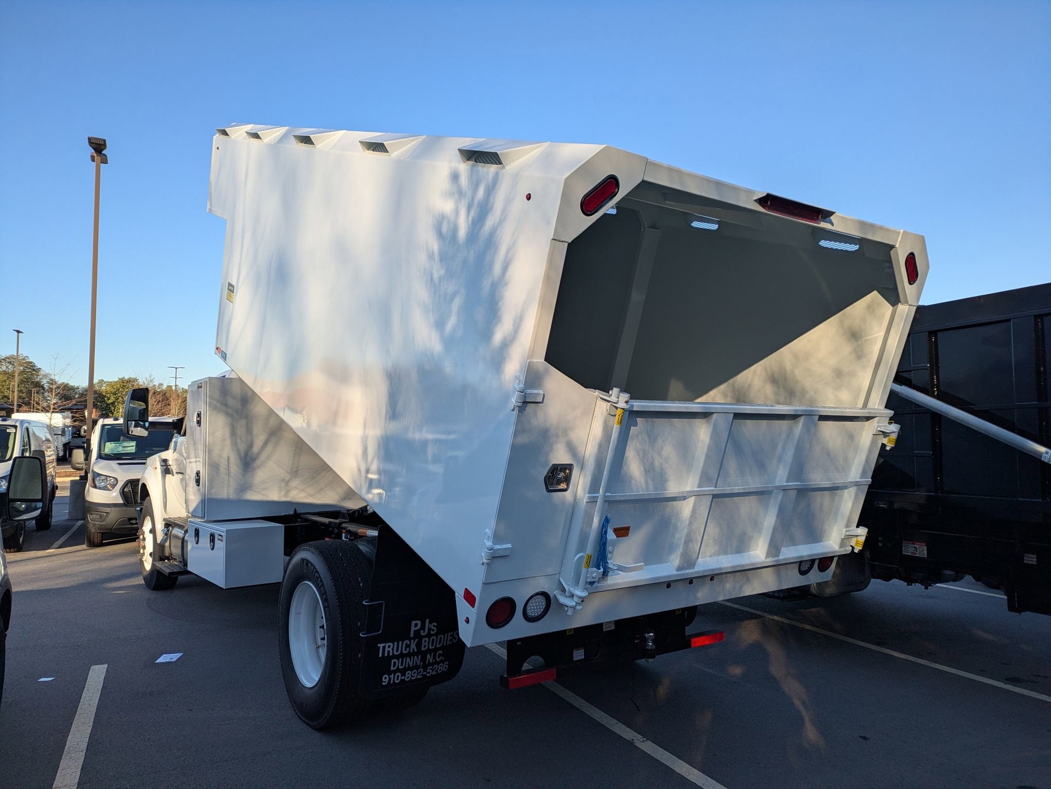 2026 Ford F-750SD Base