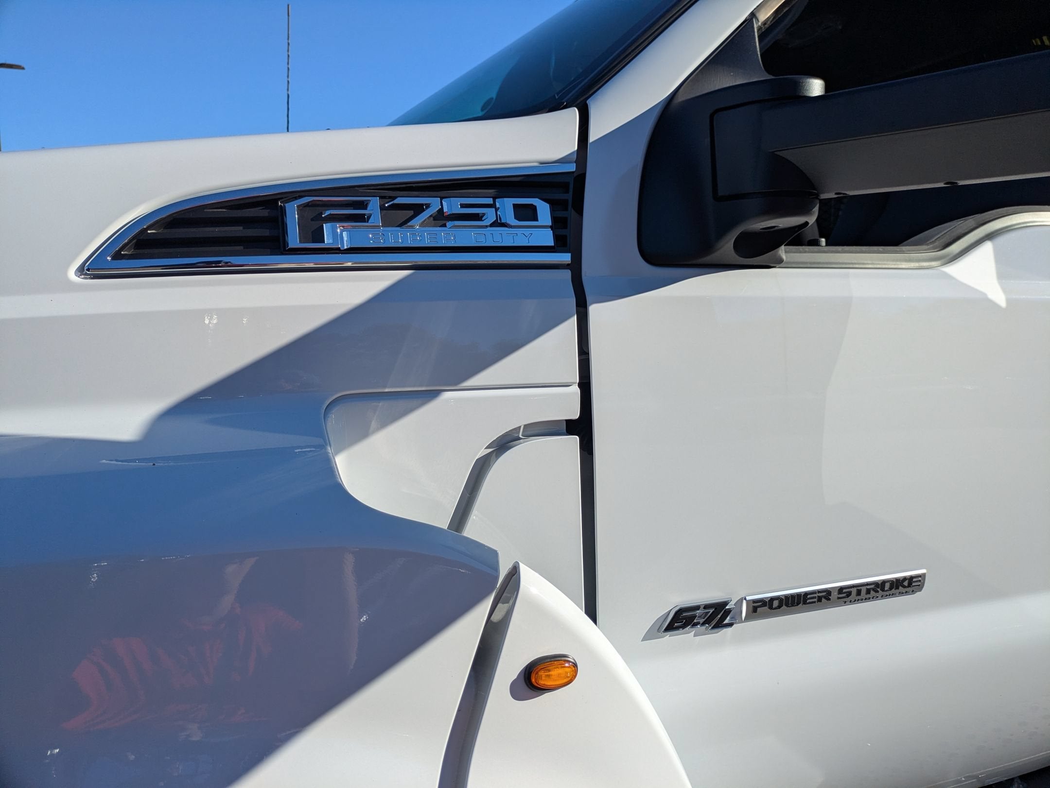 2027 Ford F-750SD Base