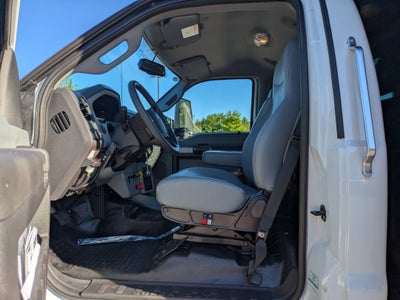 2027 Ford F-750SD Base