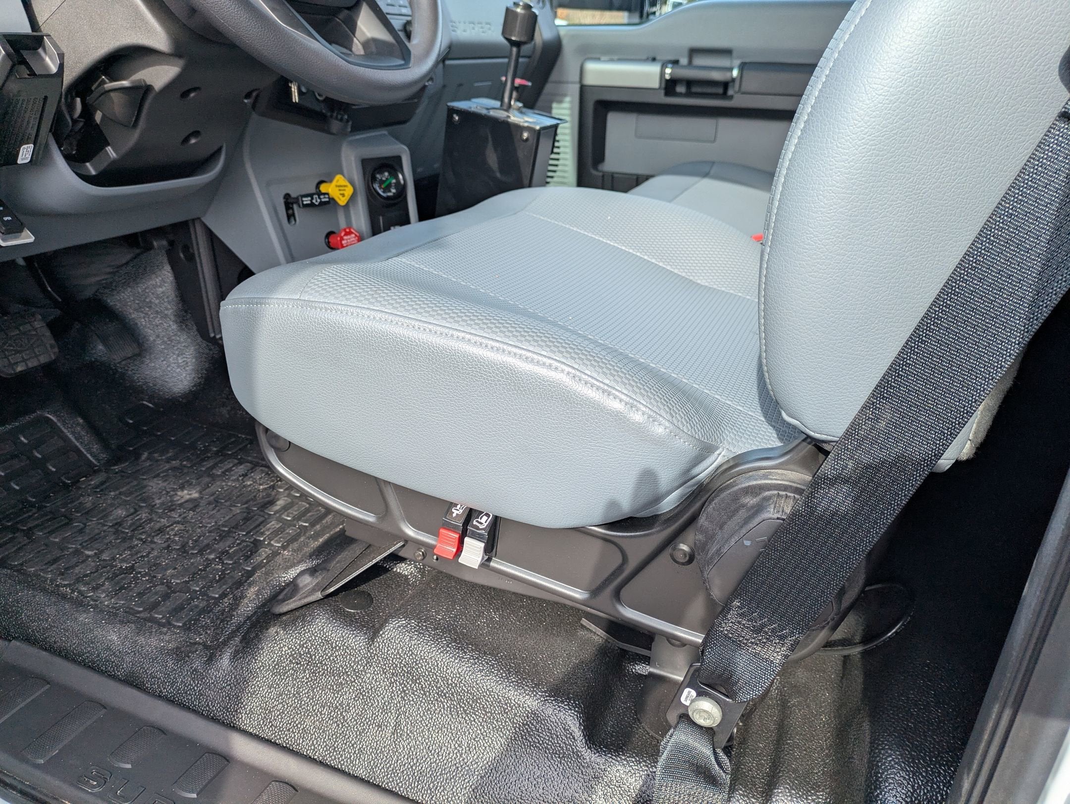 2026 Ford F-750SD Base