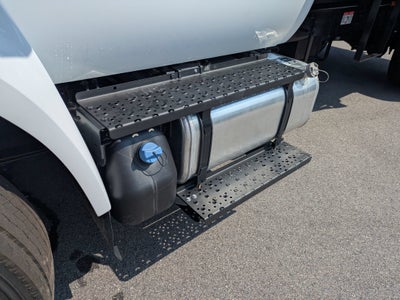 2027 Ford F-750SD Base