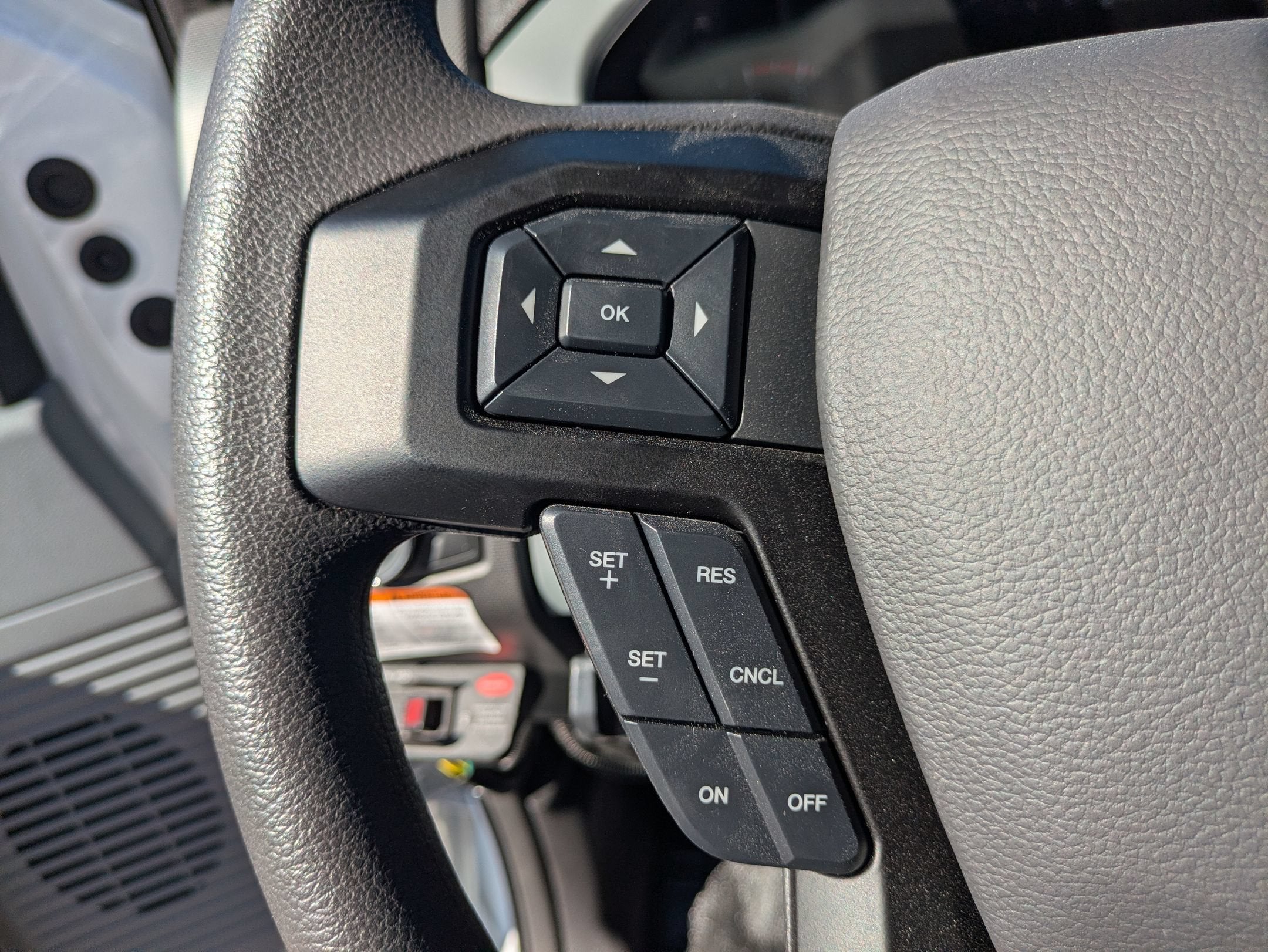 2027 Ford F-750SD Base