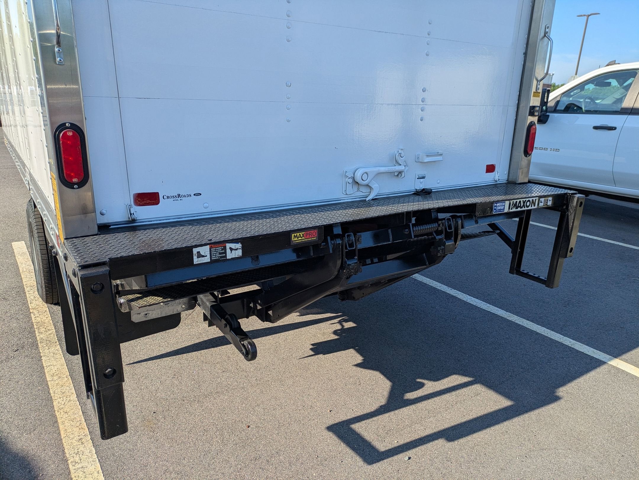 2024 Ford E-Series Cutaway Base