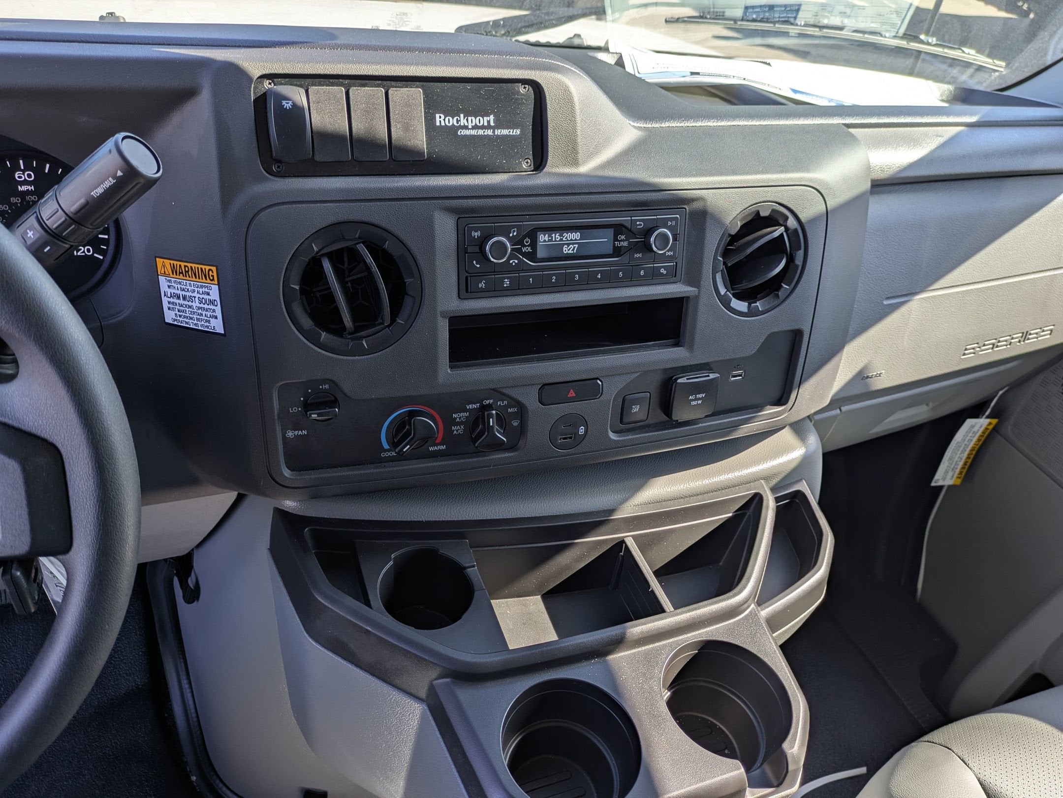 2027 Ford E-Series Cutaway Base