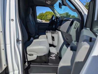2027 Ford E-Series Cutaway Base