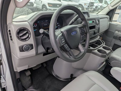 2027 Ford E-Series Cutaway Base