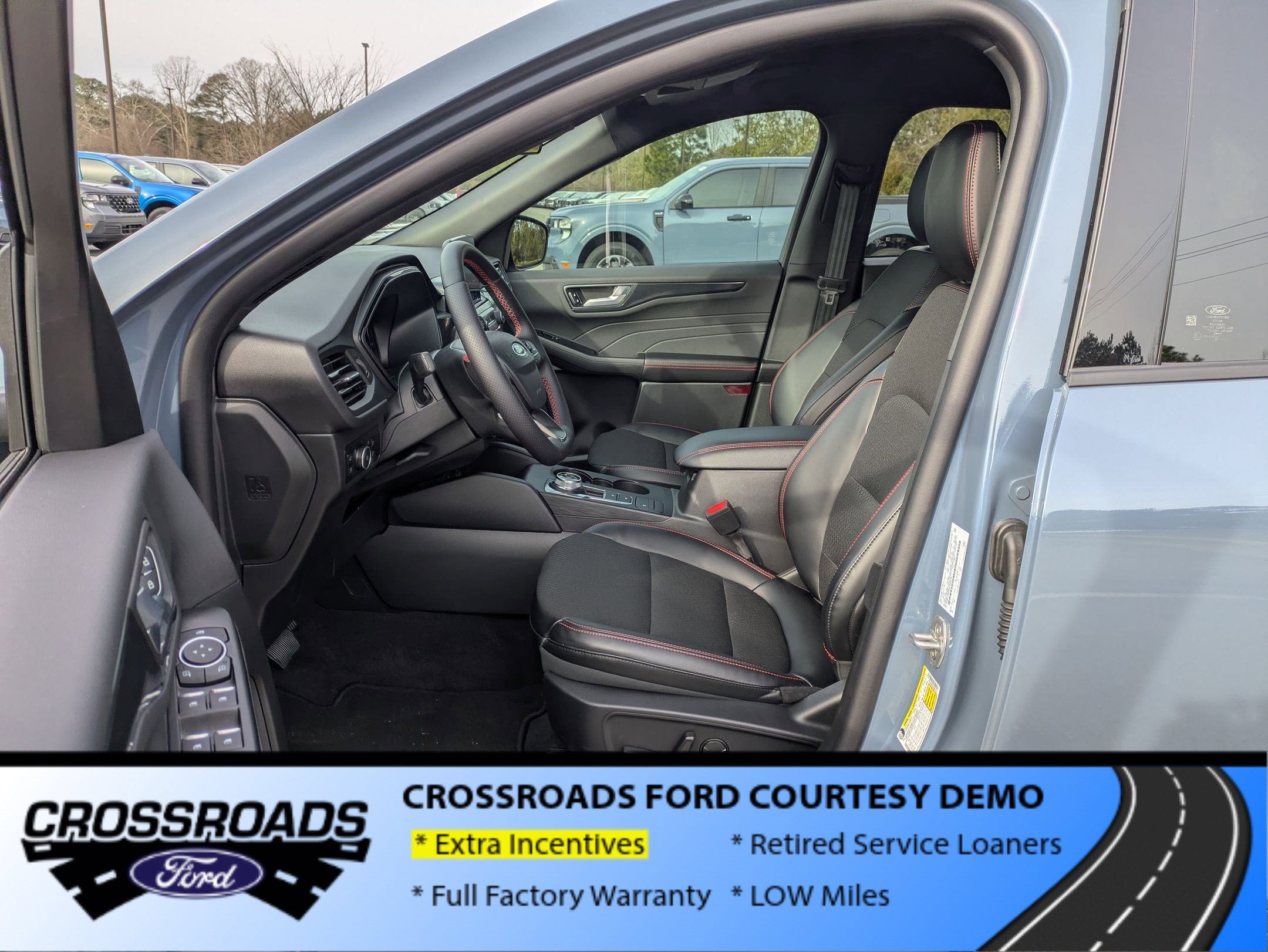 2025 Ford Escape ST-Line Select - Crossroads Courtesy Demo